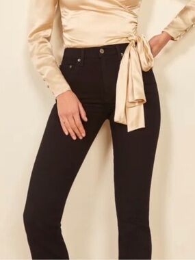 Like new Reformation Black Liza high rise Straight Leg Pants